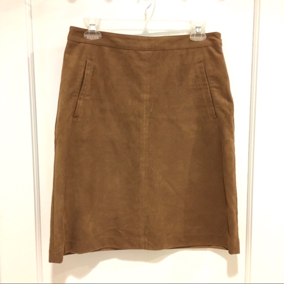 ⭐️ BCBGMaxAzria Alexandra Faux Suede Mini Skirt S - Picture 1 of 6